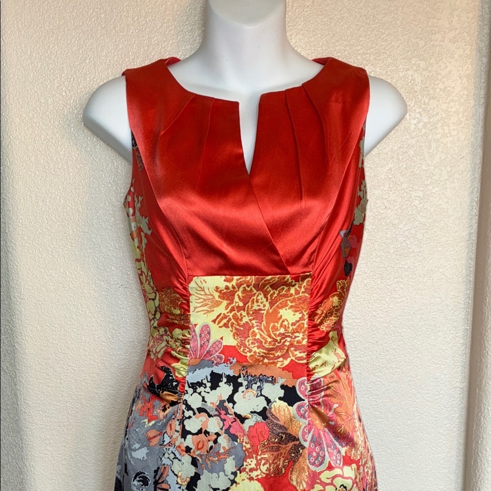 KAY UNGER Colorful Ruched Silk Floral Sheath Dress - Sleeveless, Asian flavor. 4 - Picture 5 of 15